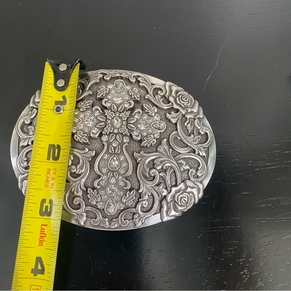 Blazin Roxx Oval Cross Belt Buckle w/Rhinestones NEW - Picture 6 of 10